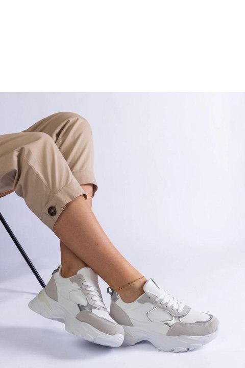 Białe sneakersy na masywnej podeszwie Torreza - Solea Białe sneakersy na masywnej podeszwie Torreza - Solea