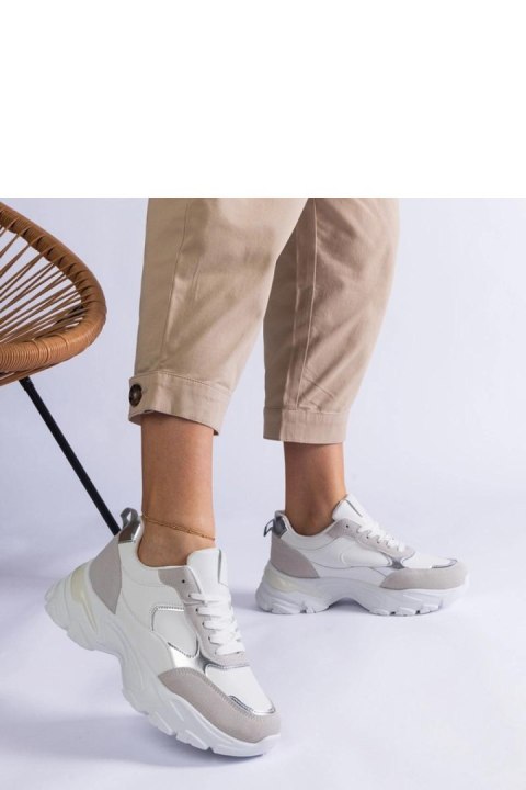 Białe sneakersy na masywnej podeszwie Torreza - Solea Białe sneakersy na masywnej podeszwie Torreza - Solea