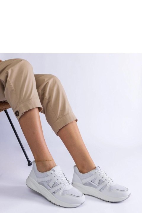Białe sneakersy na grubej podeszwie Sierra - Solea Białe sneakersy na grubej podeszwie Sierra - Solea
