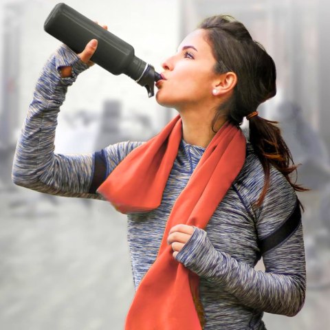 DUŻY RĘCZNIK PLAŻOWY SZYBKOSCHNĄCY Z MIKROFIBRY SPORTOWY NA SIŁOWNIĘ BASEN 120CM