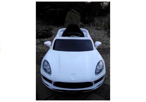 Auto na akumulator Coronet S Biały