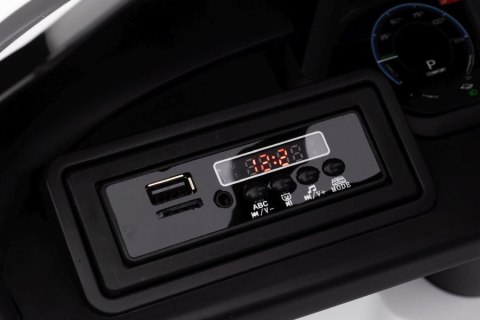 LEAN CARS Auto Na Akumulator Audi E- Tron GT QLS-6888 Białe LEAN CARS Auto Na Akumulator Audi E- Tron GT QLS-6888 Białe