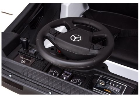 LEAN CARS Auto na Akumulator Mercedes Actros Czarny LEAN CARS Auto na Akumulator Mercedes Actros Czarny