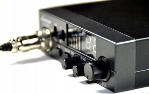Luiton CB Radio LUITON LT-298 ASQ 12V/24V z wtykiem do zapalniczki Luiton CB Radio LUITON LT-298 ASQ 12V/24V z wtykiem do zapalniczki