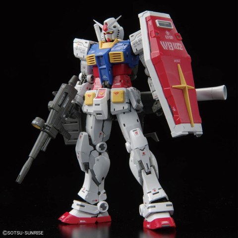 BANDAI RG 1/144 RX-78-2 GUNDAM Ver. 2.0 BANDAI RG 1/144 RX-78-2 GUNDAM Ver. 2.0