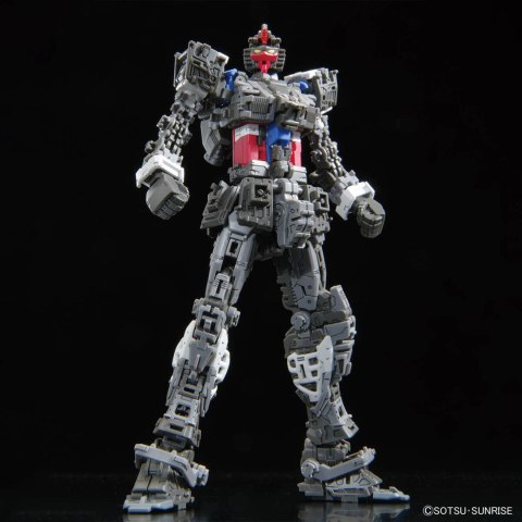 BANDAI RG 1/144 RX-78-2 GUNDAM Ver. 2.0 BANDAI RG 1/144 RX-78-2 GUNDAM Ver. 2.0