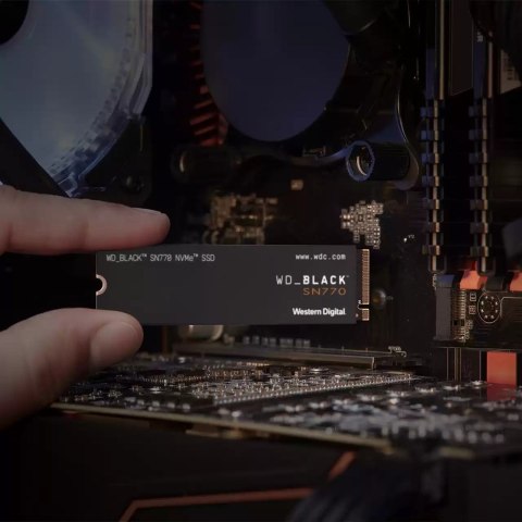 WD Dysk SSD WD Black SN770 WDS200T3X0E (2 TB ; M.2; PCIe NVMe 4.0 x4) WD Dysk SSD WD Black SN770 WDS200T3X0E (2 TB ; M.2; PCIe NVMe 4.0 x4)