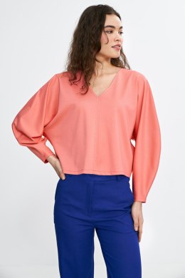 Bluzka oversize z balonowymi rękawami B192 Coral - Nife