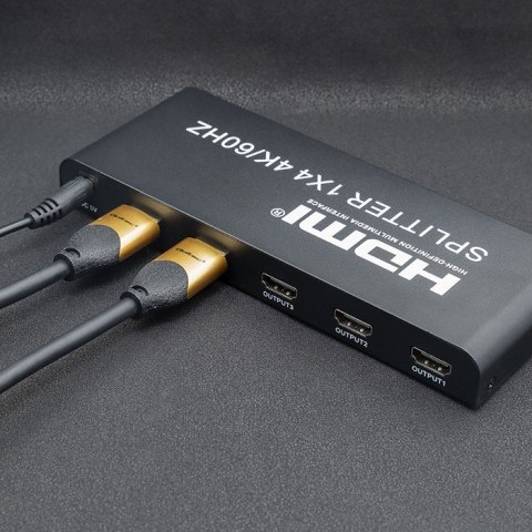 Qoltec QOLTEC ROZDZIELACZ SPLITTER 4XHDMI 4KX2K | 6GB/S | 60HZ Qoltec QOLTEC ROZDZIELACZ SPLITTER 4XHDMI 4KX2K | 6GB/S | 60HZ