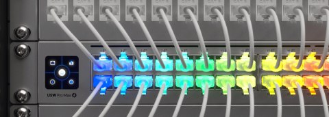 UBIQUITI Patchcord UTP Ubiquiti UniFi Etherlighting Patch Cable (UACC-Cable-Patch-EL-8M-W) Cat. 6 8m white UBIQUITI Patchcord UTP Ubiquiti UniFi Etherlighting Patch Cable (UACC-Cable-Patch-EL-8M-W) Cat. 6 8m white