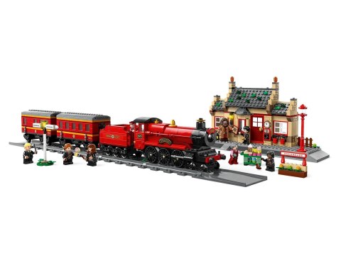 Lego LEGO Harry Potter 76423 Ekspres do Hogwartu i stacja w Hogsmeade Lego LEGO Harry Potter 76423 Ekspres do Hogwartu i stacja w Hogsmeade