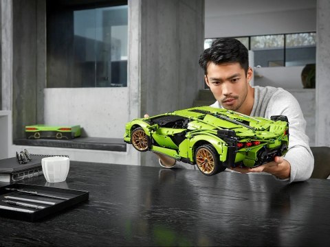 Lego LEGO TECHNIC 42115 Lamborghini Sian FKP 37 Lego LEGO TECHNIC 42115 Lamborghini Sian FKP 37