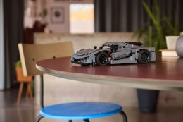 Lego LEGO Technic 42173 Szary hipersamochód Koenigsegg Jesko Absolut
