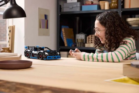 Lego LEGO Technic 42176 Samochód wyścigowy Porsche GT4 e-Performance Lego LEGO Technic 42176 Samochód wyścigowy Porsche GT4 e-Performance