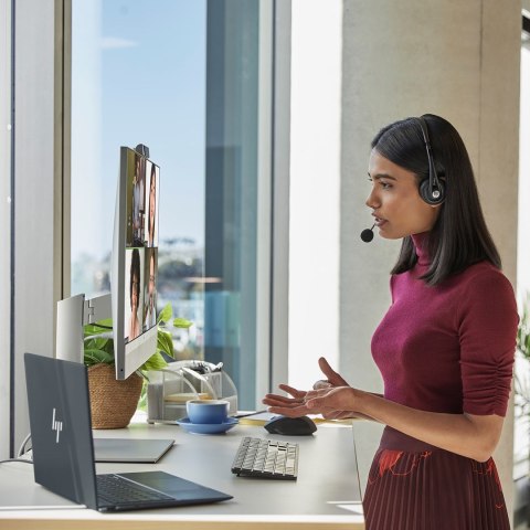 Hewlett-Packard HP EliteOne Touch 870 G9 AIO i5-13600 27" QHDTouch IPS AG 250 nits 16GB DDR5 4800 SSD512 Intel UHD Graphics 770 W11Pro 3Y OnSite Hewlett-Packard HP EliteOne Touch 870 G9 AIO i5-13600 27" QHDTouch IPS AG 250 nits 16GB DDR5 4800 SSD512 Intel UHD Graphics 770 W11Pro 3Y OnSite