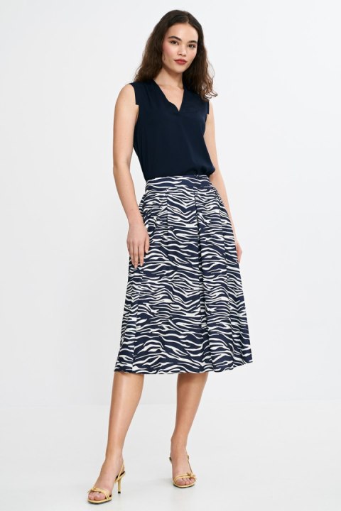 Spódnica midi z zakładkami SP83 Wzór Zebra/Navy - Nife Spódnica midi z zakładkami SP83 Wzór Zebra/Navy - Nife