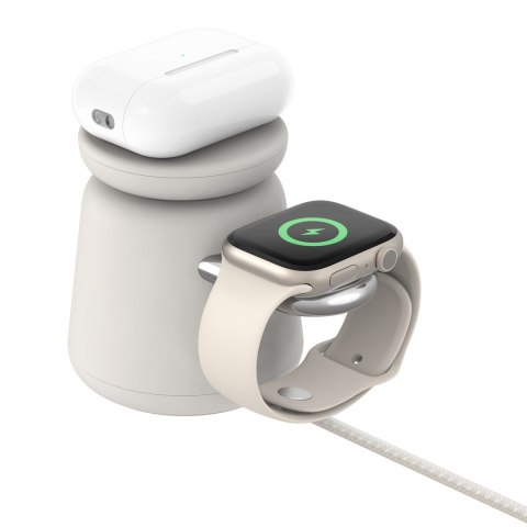Belkin Ładowarka bezprzewodowa Belkin BoostCharge Pro 2-in-1 Wireless Charging Dock with MagSafe iPhone/Apple Watch 15W Sand Belkin Ładowarka bezprzewodowa Belkin BoostCharge Pro 2-in-1 Wireless Charging Dock with MagSafe iPhone/Apple Watch 15W Sand