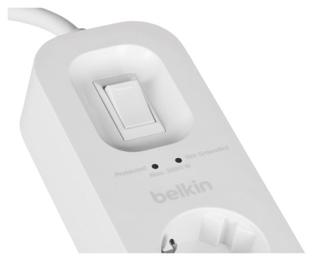 Belkin Listwa zasilająca Belkin Power Surge 4-PORT + 1xUSB-A +1xUSB-C 2.4A PD 525J 2m White Schuko Belkin Listwa zasilająca Belkin Power Surge 4-PORT + 1xUSB-A +1xUSB-C 2.4A PD 525J 2m White Schuko