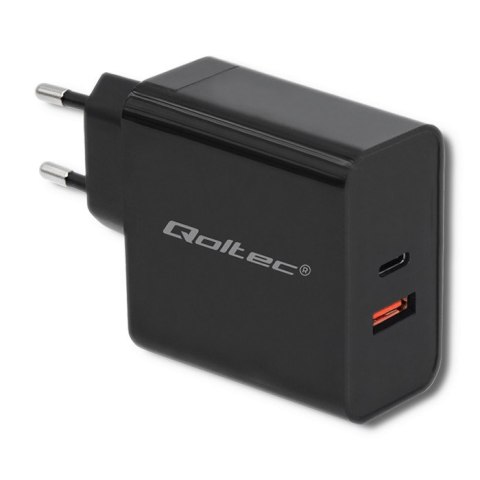 Qoltec QOLTEC ŁADOWARKA SIECIOWA 63W | 5-20V | 1.5-3A | USB TYP C PD | USB QC 3.0 | CZARNA Qoltec QOLTEC ŁADOWARKA SIECIOWA 63W | 5-20V | 1.5-3A | USB TYP C PD | USB QC 3.0 | CZARNA