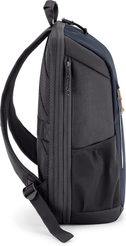 Hewlett-Packard Plecak HP Travel 18L Blue Night do notebooka 15,6" ciemnoniebieski 6B8U7AA Hewlett-Packard Plecak HP Travel 18L Blue Night do notebooka 15,6" ciemnoniebieski 6B8U7AA