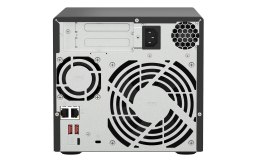 QNAP Zestaw Qnap TS-473A-SW5T (TS-473A-8G + switch QSW-1105-5T 5x2.5GbE), Tower, 3.5
