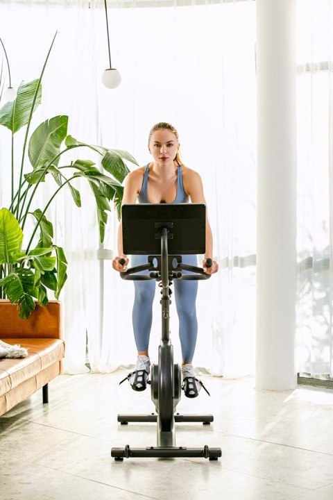 OVICX Rower stacjonarny, magnetyczny OVICX Q200X z ekranem dotykowym 15,6" TFT, WIFI bluetooth&app (WYPRZEDAŻ) OVICX Rower stacjonarny, magnetyczny OVICX Q200X z ekranem dotykowym 15,6" TFT, WIFI bluetooth&app (WYPRZEDAŻ)