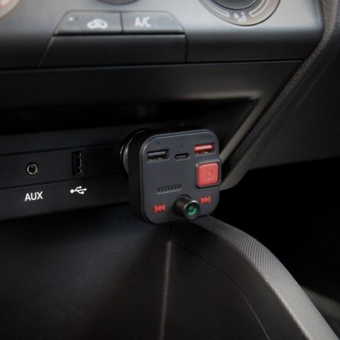 SAVIO SAVIO TR-15 TRANSMITER FM Z WYŚWIETLACZEM, BLUETOOTH I ŁADOWARKĄ PD USB-C USB-A QUICK CHARGE, BASS BOOST SAVIO SAVIO TR-15 TRANSMITER FM Z WYŚWIETLACZEM, BLUETOOTH I ŁADOWARKĄ PD USB-C USB-A QUICK CHARGE, BASS BOOST