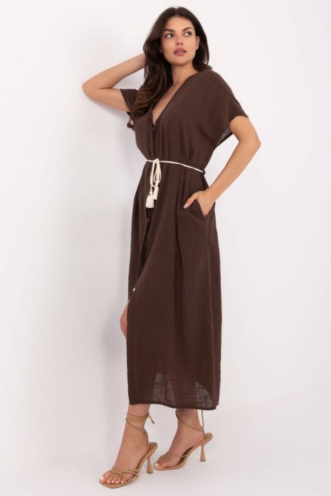 Sukienka Model TW-SK-BI-2022126.59 Dark Brown - Och Bella Sukienka Model TW-SK-BI-2022126.59 Dark Brown - Och Bella