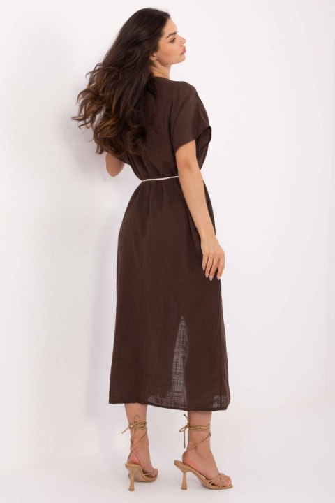 Sukienka Model TW-SK-BI-2022126.59 Dark Brown - Och Bella Sukienka Model TW-SK-BI-2022126.59 Dark Brown - Och Bella