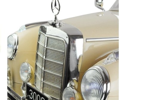LEAN CARS Auto na Akumulator Mercedes 300S Beżowy