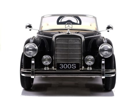 LEAN CARS Auto na Akumulator Mercedes 300S Czarny Lakierowany