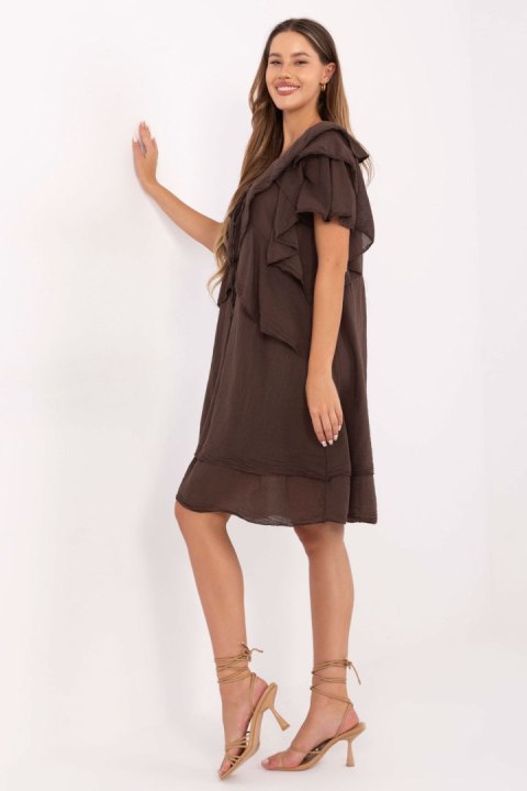 Sukienka Model MI-SK-102128.61 Dark Brown - Italy Moda Sukienka Model MI-SK-102128.61 Dark Brown - Italy Moda