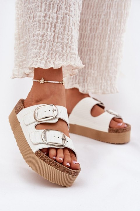 Sandał Klapki Model Lee Cooper LCW-25-35-3496L White - Step in style
