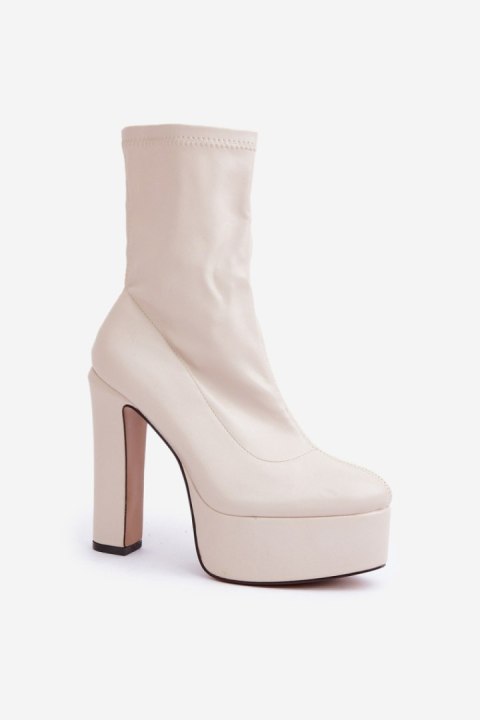 Botki Model Tennira C-243 Light Beige - Step in style Botki Model Tennira C-243 Light Beige - Step in style