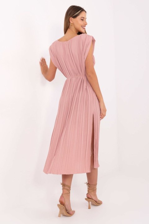 Sukienka Model DHJ-SK-21309.96 Dark Pink - Italy Moda Sukienka Model DHJ-SK-21309.96 Dark Pink - Italy Moda