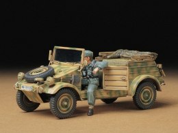 Model plastikowy German Kubelwagen Type 82 Tamiya