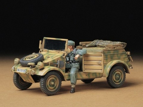 Model plastikowy German Kubelwagen Type 82 Tamiya Model plastikowy German Kubelwagen Type 82 Tamiya