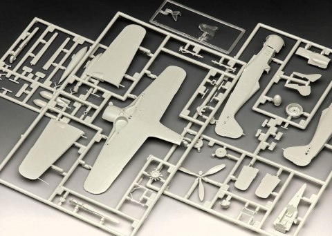 Model plastikowy Focke Wulf FW190 F-8 Revell Model plastikowy Focke Wulf FW190 F-8 Revell