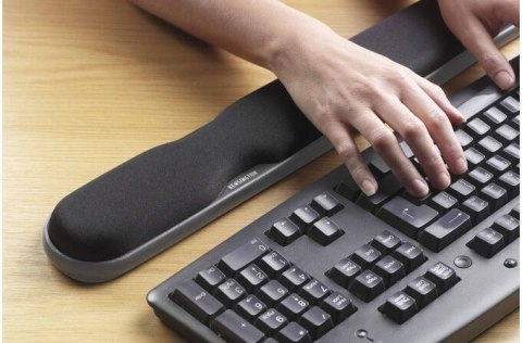 Ĺelowa podkĹadka pod mysz z regulacjÄ wysokoĹci