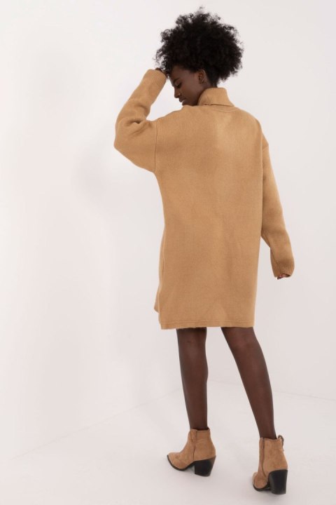 Sukienka Model BA-SK-0547.99 Camel - Badu Sukienka Model BA-SK-0547.99 Camel - Badu