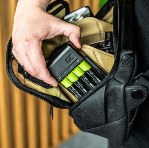 Ładowarka VitalCharger do akumulatorów AA / AAA Ni-MH USB-C Green Cell Ładowarka VitalCharger do akumulatorów AA / AAA Ni-MH USB-C Green Cell