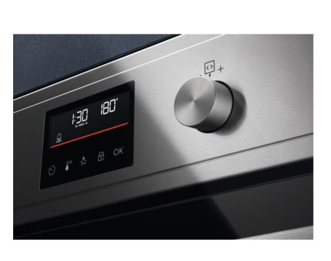 Piekarnik SurroundCook 600 pyroliza EOF4P56X Electrolux