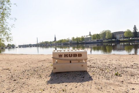 Gra Kubb w kartonowym opakowaniu Tactic