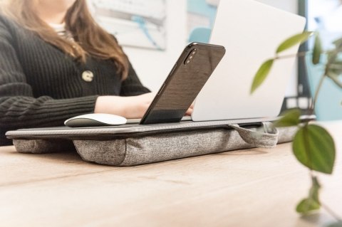 Podstawka do notebooka z podkładką pod mysz i stojakiem na smartfona Digitus
