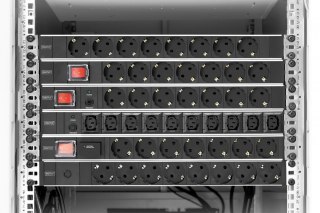 Listwa zasilająca PDU 19" Rack, 7x gniazdo schuko, 2.0m, 1x wtyk unischuko, 16A, wł./wył., zabezpieczenie przeciążeniowe, profil Digitus