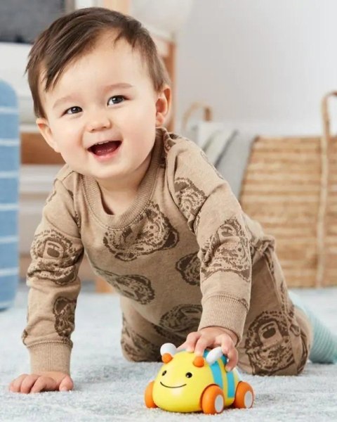 Samochodzik z napędem Pull & Go - Pszczoła Skip Hop Samochodzik z napędem Pull & Go - Pszczoła Skip Hop