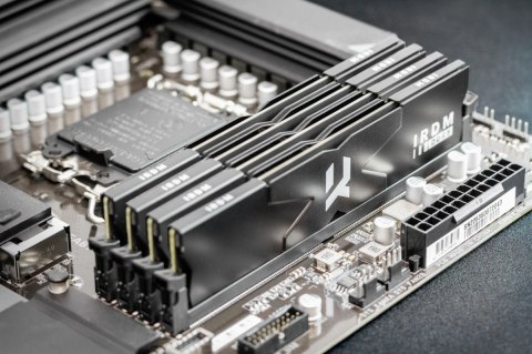 Pamięć DDR5 IRDM 32GB(2*16GB)/6400 CL32 czarna GOODRAM Pamięć DDR5 IRDM 32GB(2*16GB)/6400 CL32 czarna GOODRAM