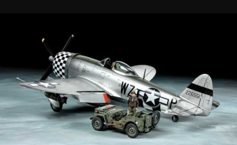 Model plastikowy P-47D Thunderbolt Bubbletop + 1/4-Ton 4x4 Tamiya Model plastikowy P-47D Thunderbolt Bubbletop + 1/4-Ton 4x4 Tamiya