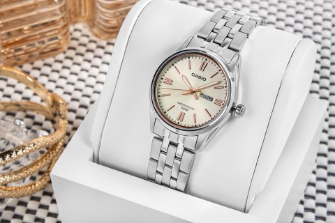 Zegarek Damski CASIO LTP-1335D-9AVDF + BOX Zegarek Damski CASIO LTP-1335D-9AVDF + BOX