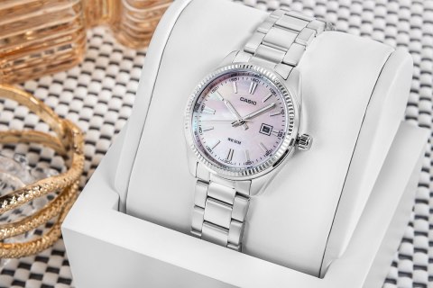 Zegarek Damski CASIO LTP-1302DS-4AVDF + BOX Zegarek Damski CASIO LTP-1302DS-4AVDF + BOX